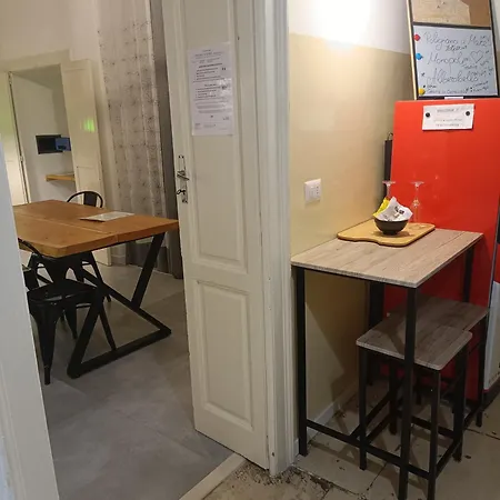 Dimora Ateneo - Nel Centro Della Citta Апартаменты