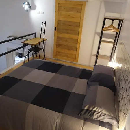 公寓 Dimora Ateneo - Nel Centro Della Citta 巴里